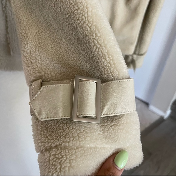 NOIZE x Tezza & Cole | Runaway Faux Fur Jacket Size: medium - Picture 7 of 9